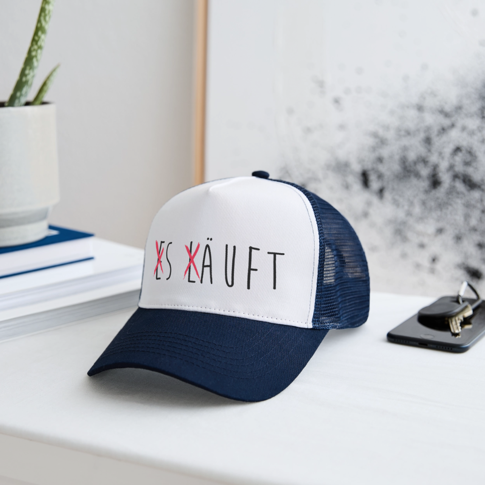 Trucker Cap „ Es läuft" - Weiß/Navy